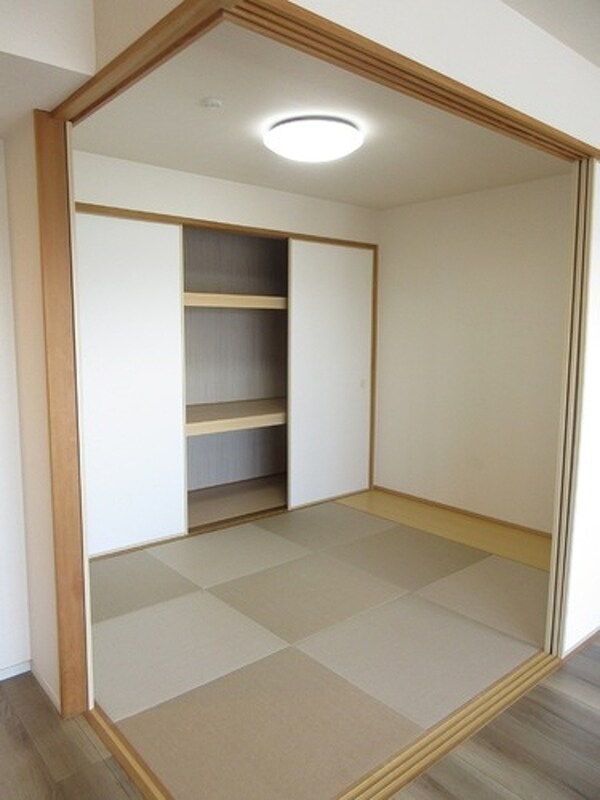 その他(和室５．０畳（内装前）)