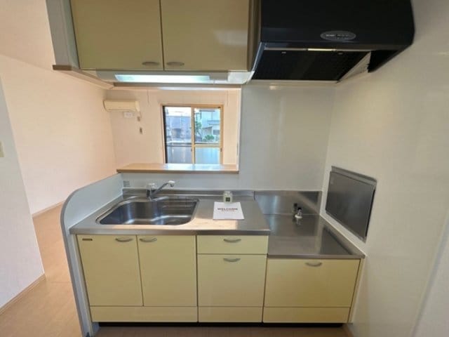 物件内観写真7　(対面キッチン)