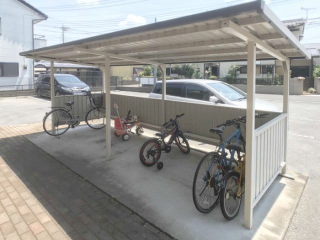 物件内観写真20　(駐輪場)