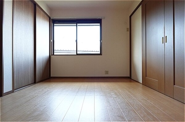 洋室(北西洋室)