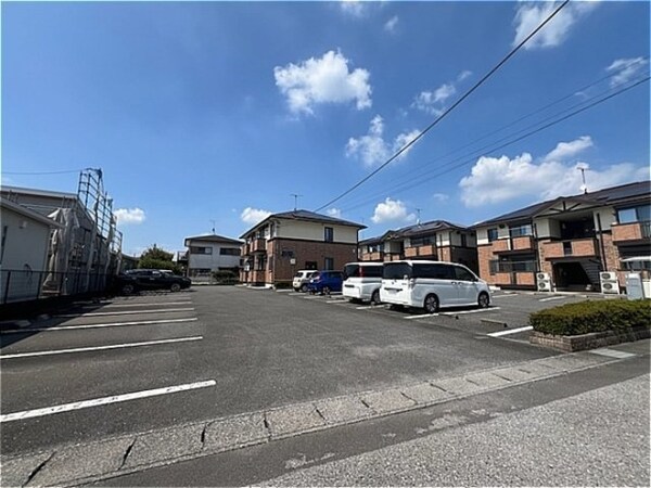 駐車場(駐車場)