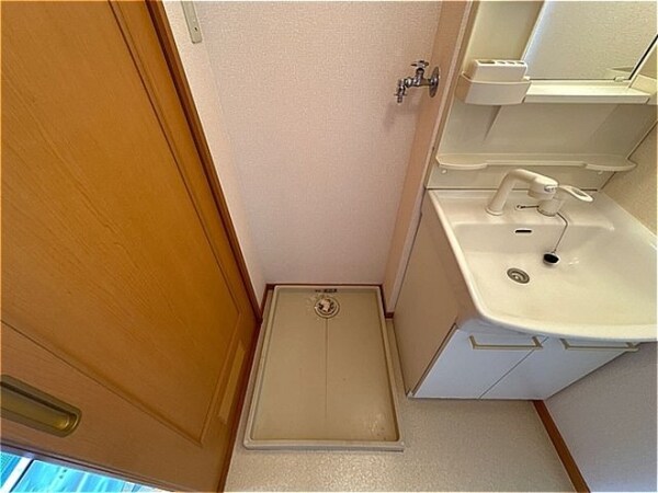 その他(洗濯機置き場)