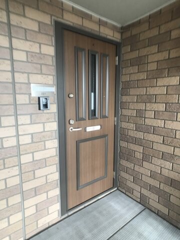 物件内観写真23　(玄関前)