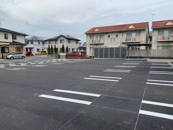 駐車場(駐車場)