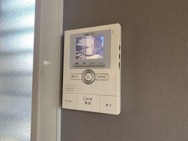 物件内観写真17　(録画機能付きカラーモニターインターホン)