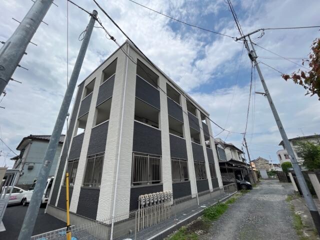 物件外観写真1　(外観写真（昼）)