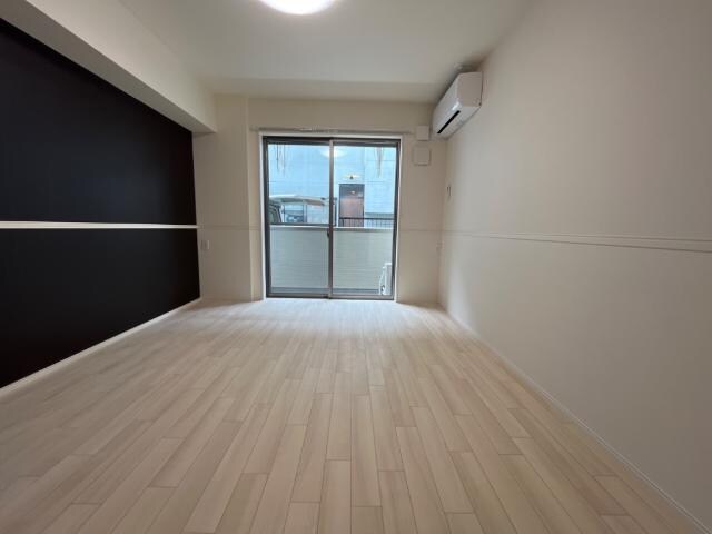 物件内観写真10　(リビング)