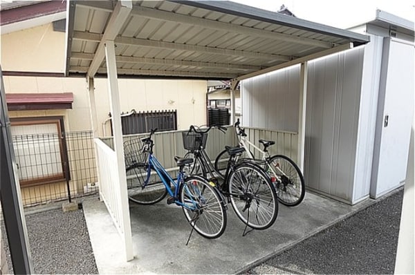 建物設備(駐輪場)