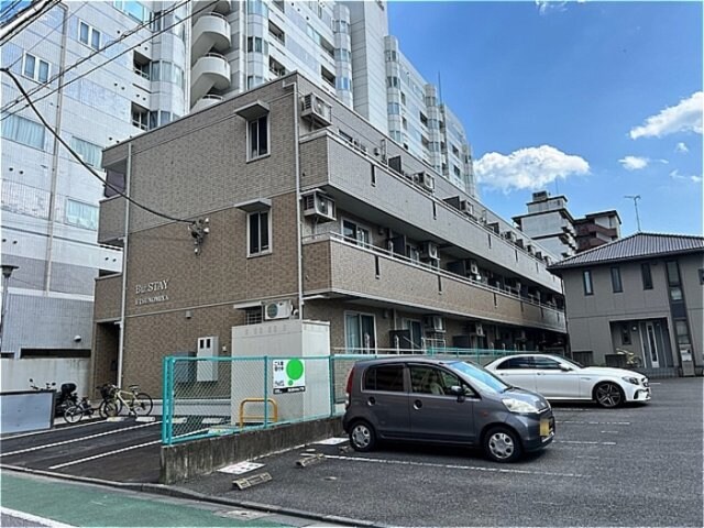 物件外観写真1　(建物外観)