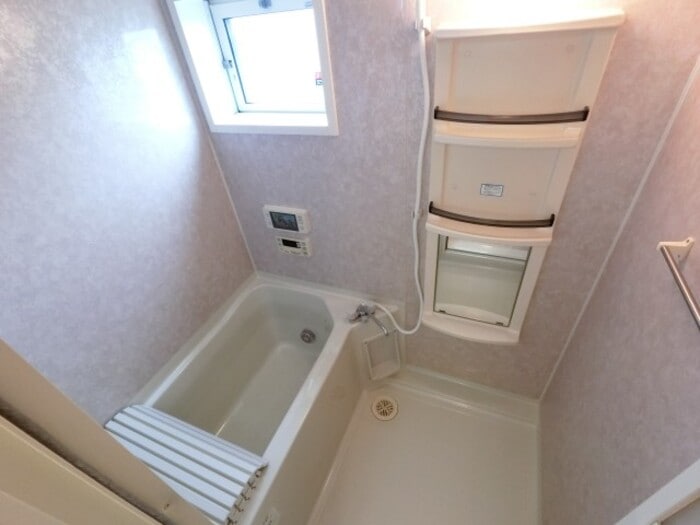 物件内観写真11　(ＴＶ付き浴室)