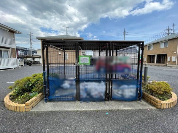 建物設備(ゴミステーション)