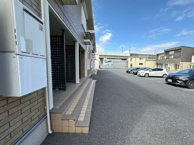 物件外観写真3　(ロビー)