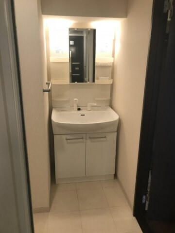 物件内観写真12　(っ洗髪洗面化粧台)
