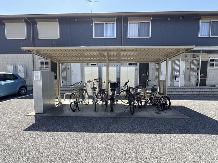 物件内観写真27　(駐輪場)