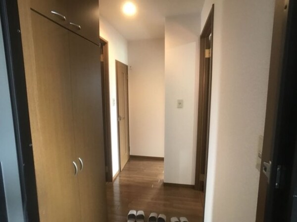 玄関(玄関)