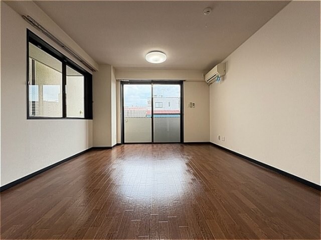 物件内観写真8　(洋室)