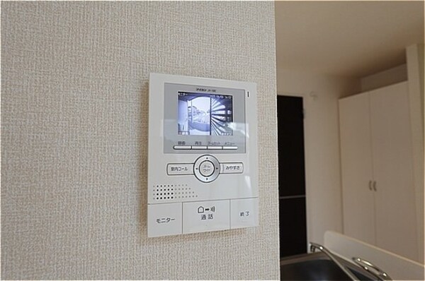 建物設備(録画機能付きカラーモニターインターホン)