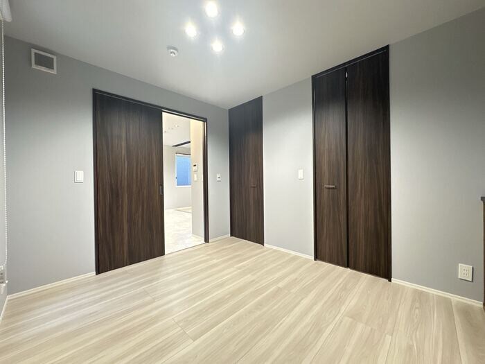 物件内観写真10　(洋室)