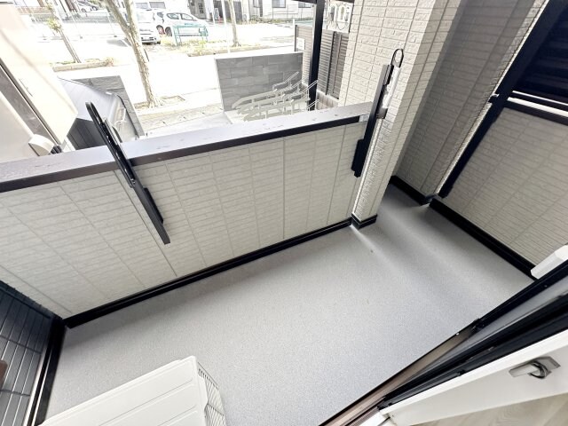 物件内観写真17　(シャッター雨戸付です！)