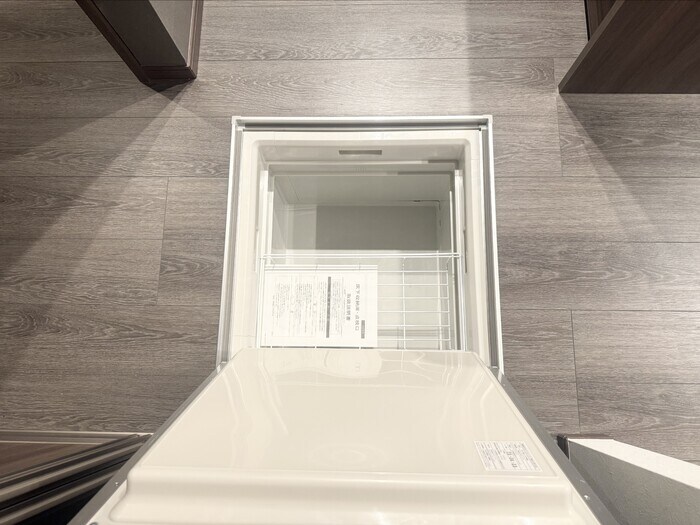 物件内観写真17　(床下収納)