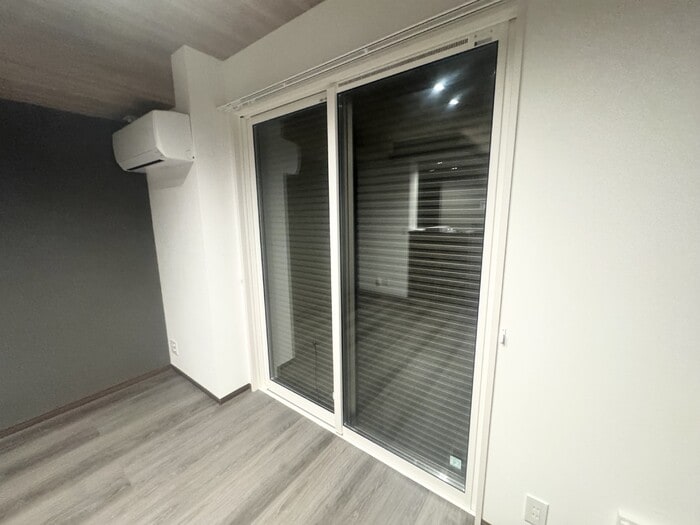 物件内観写真26　(シャッター雨戸)