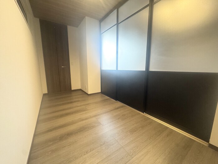 物件内観写真8　(洋室)