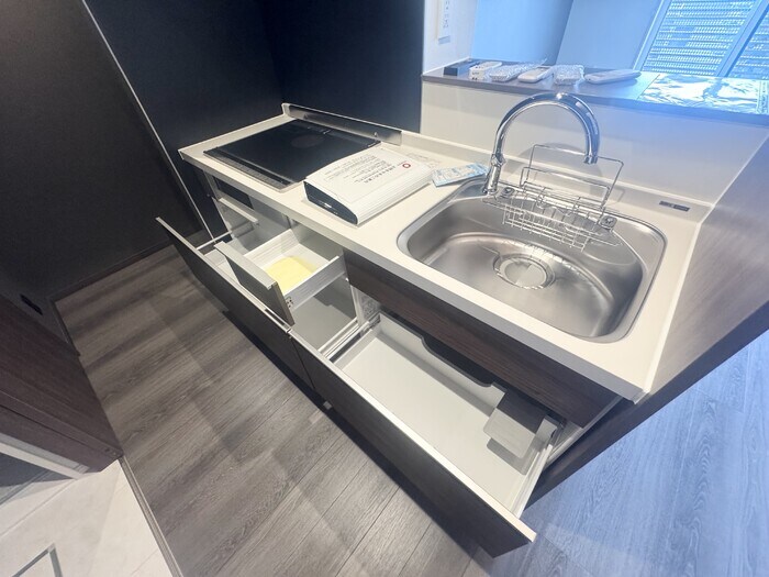 物件内観写真5　(キッチン（収納）)