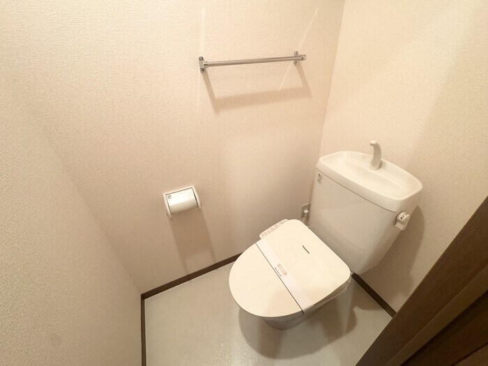 物件内観写真15　(トイレ)