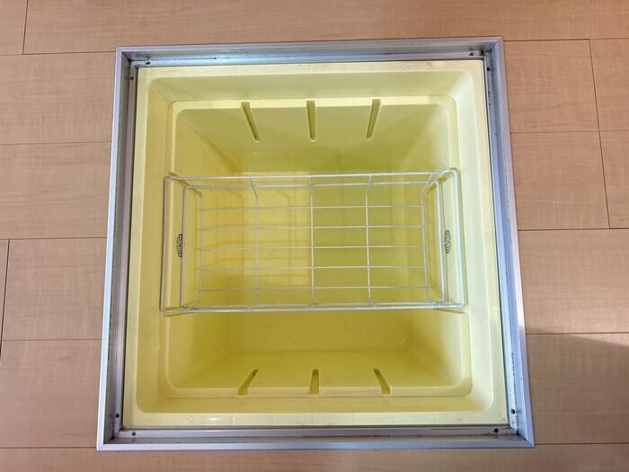 物件内観写真18　(床下収納)