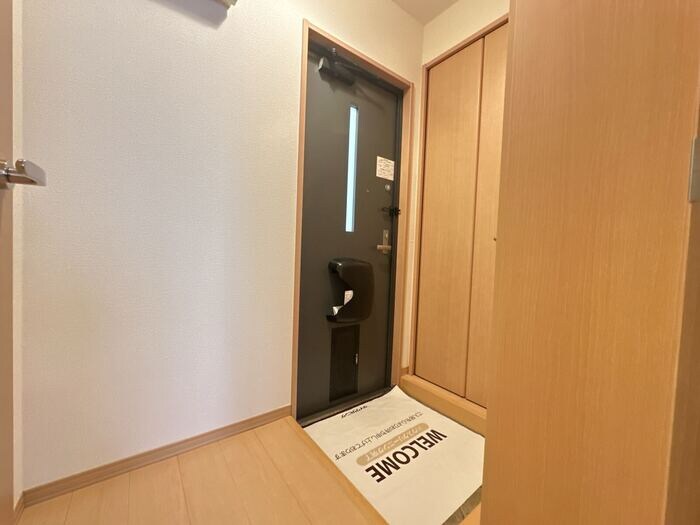 物件内観写真20　(玄関)