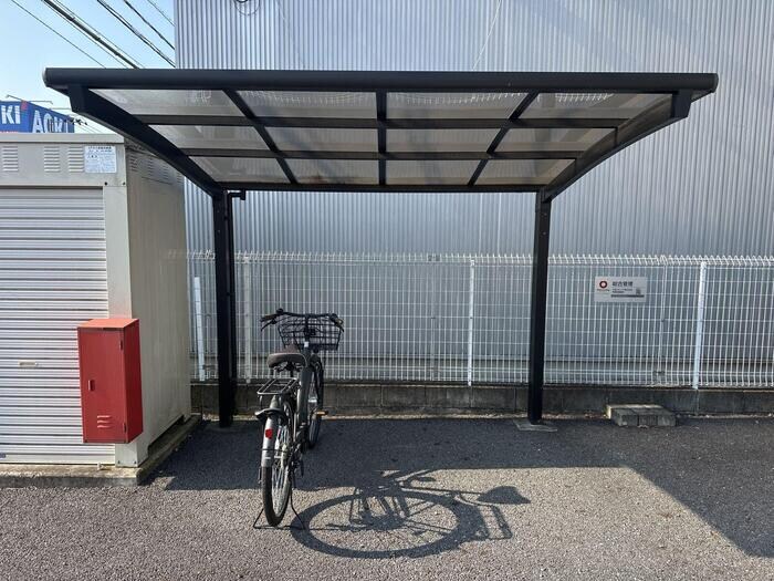 物件内観写真27　(駐輪場)