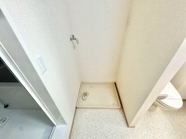 建物設備(洗濯機置場)
