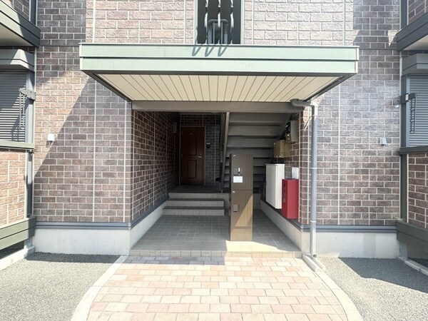 エントランス(エントランス)