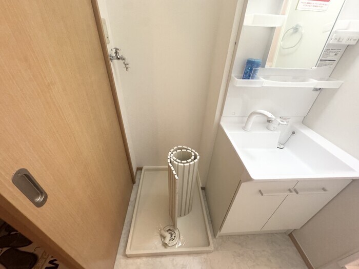 物件内観写真13　(洗濯機置場)