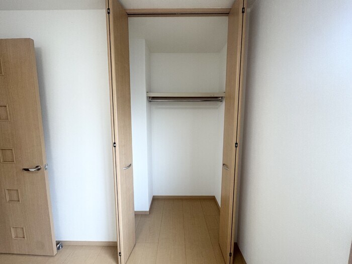 物件内観写真18　(クローゼット)
