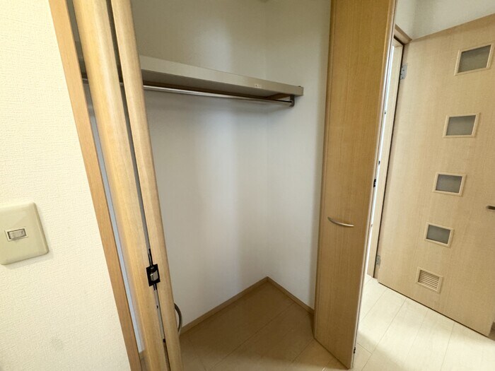 物件内観写真17　(クローゼット)