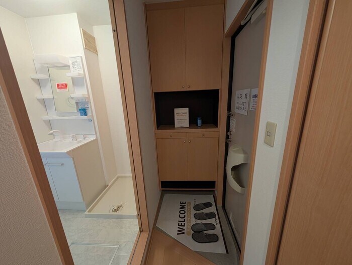 物件内観写真19　(玄関)