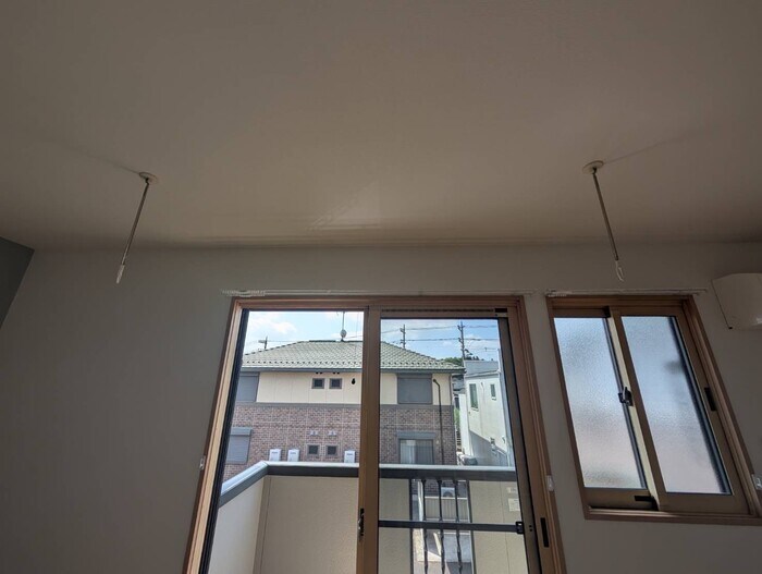 物件内観写真21　(室内物干し)