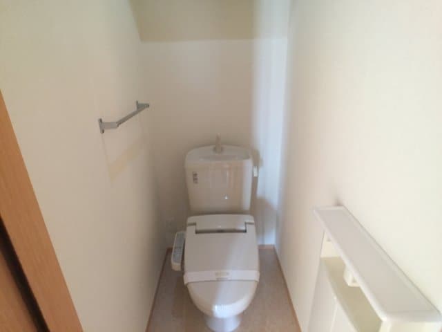 物件内観写真11　(トイレ)