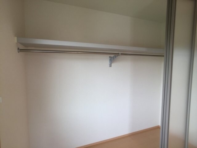物件内観写真12　(クローゼット)