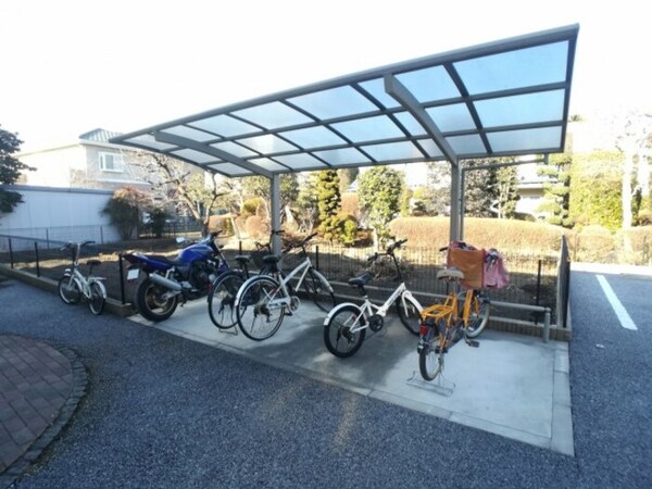 建物設備(駐輪場)