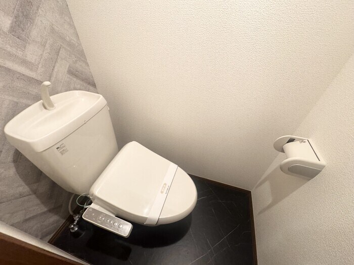 物件内観写真12　(トイレ)