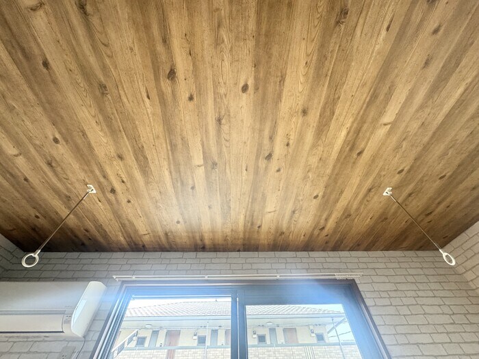 物件内観写真18　(室内物干し)