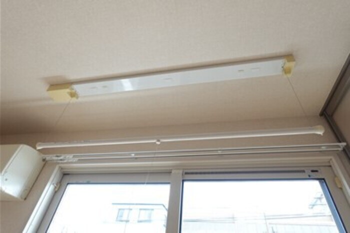 物件内観写真19　(ＬＤＫ・室内物干し)