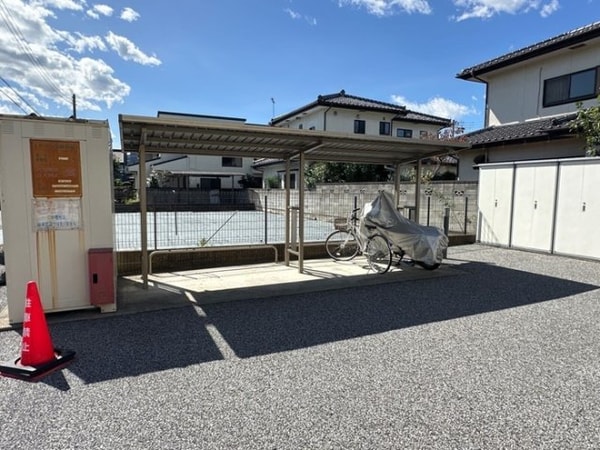 建物設備(駐輪場)
