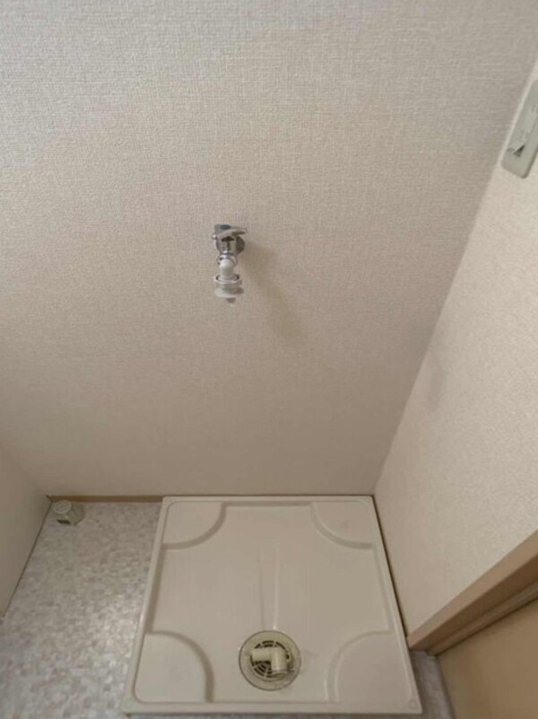 建物設備(洗濯機置き場)