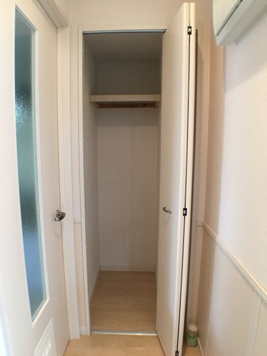 物件内観写真14　(収納)