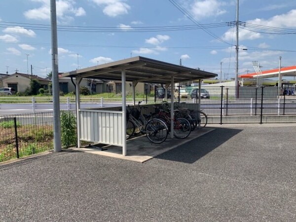 建物設備(駐輪場)