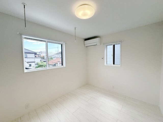 物件内観写真11　(室内物干しついてます！)