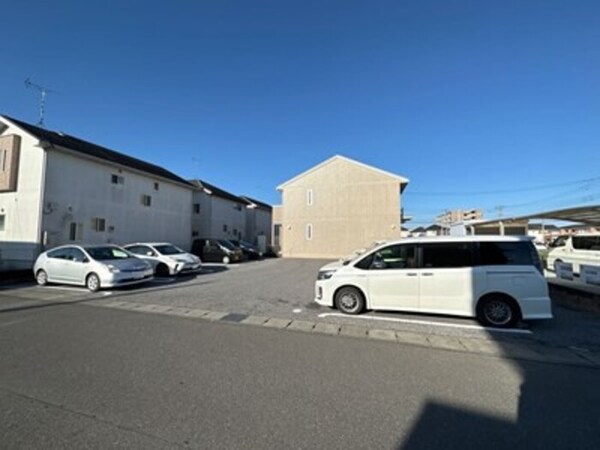 駐車場(駐車場)